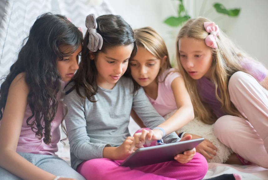 Las mejores aplicaciones de ortograf&iacute;a para ni&ntilde;os 2025: Las 15 mejores herramientas divertidas y eficaces